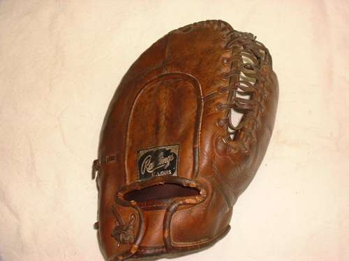 George Sisler Rawlings GS Late Back